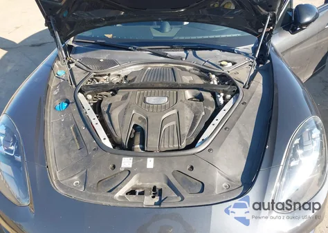 2018 Porsche Panamera 4 z USA, uszkodzony, nr VIN WP0AA2A78JL105426